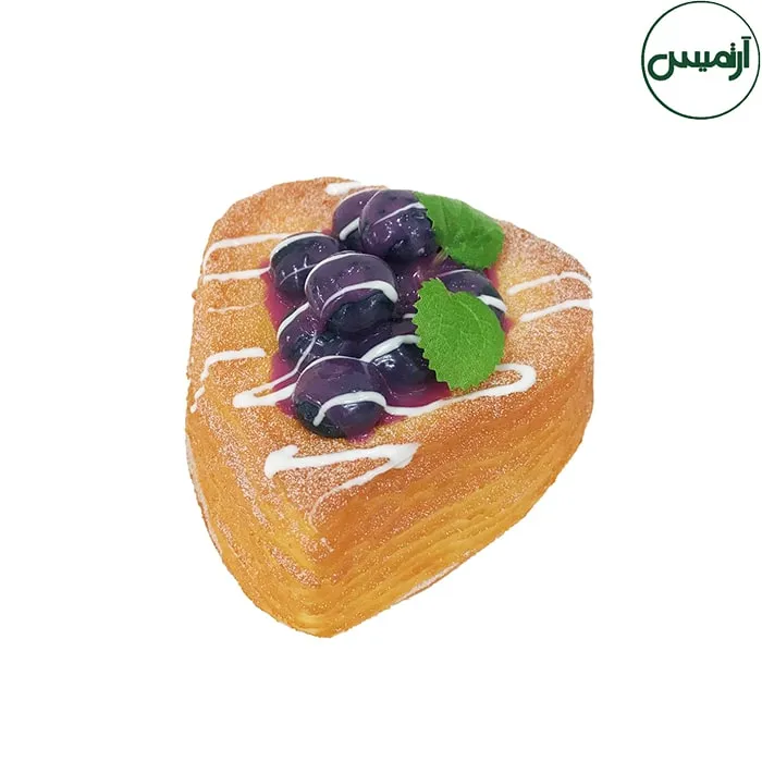 شیرینی مصنوعی قلبی بزرگ 2 شیرینی مصنوعی قلبی بزرگ