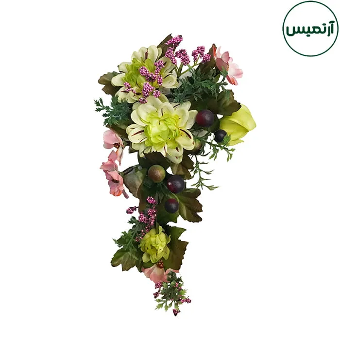 حلقه گل مصنوعی روی درب مدل آبشاری کوکب